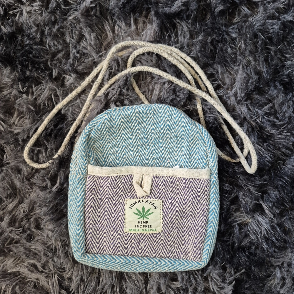 KATHMANDU IMPORTS made in Nepal THC FREE HEMP SMALL CROSSBODY BAG NWT